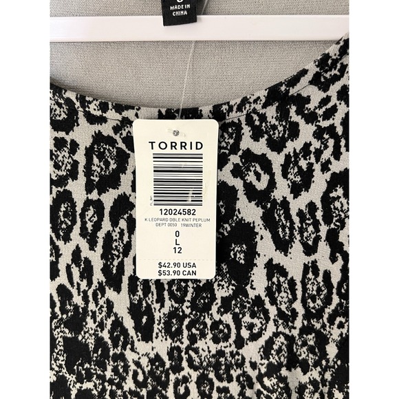 Torrid Leopard Double Knit Peplum Top Womens Size 0 US Large Gray Black Stretch - Picture 5 of 7